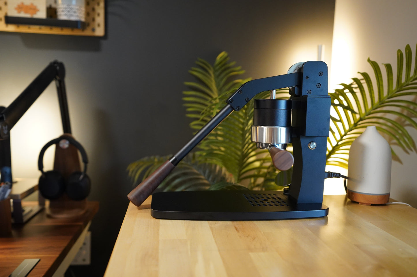 Turin Axis Lever Espresso Machine