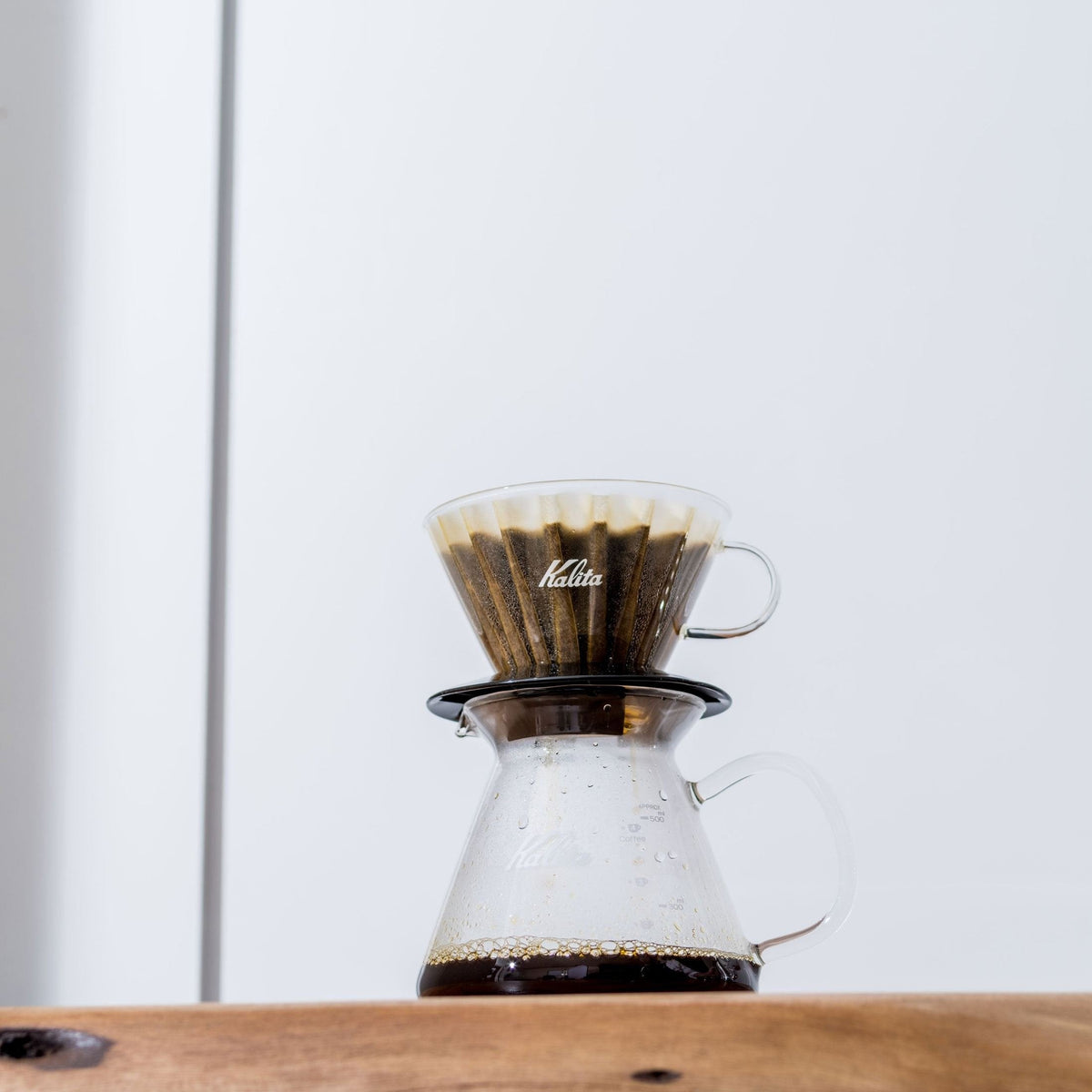 Kalita Wave 185 Pro Pour-Over Coffee Kit - Glass Dripper, 500ml Server & Filters