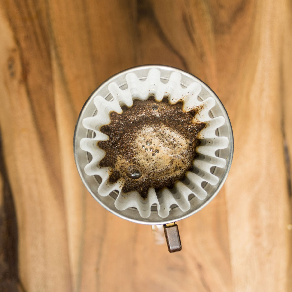 Kalita Wave 185 Stainless Steel Pour-Over Coffee Dripper - Flat-Bottom 3-Hole Brewer (2-4 Cups)